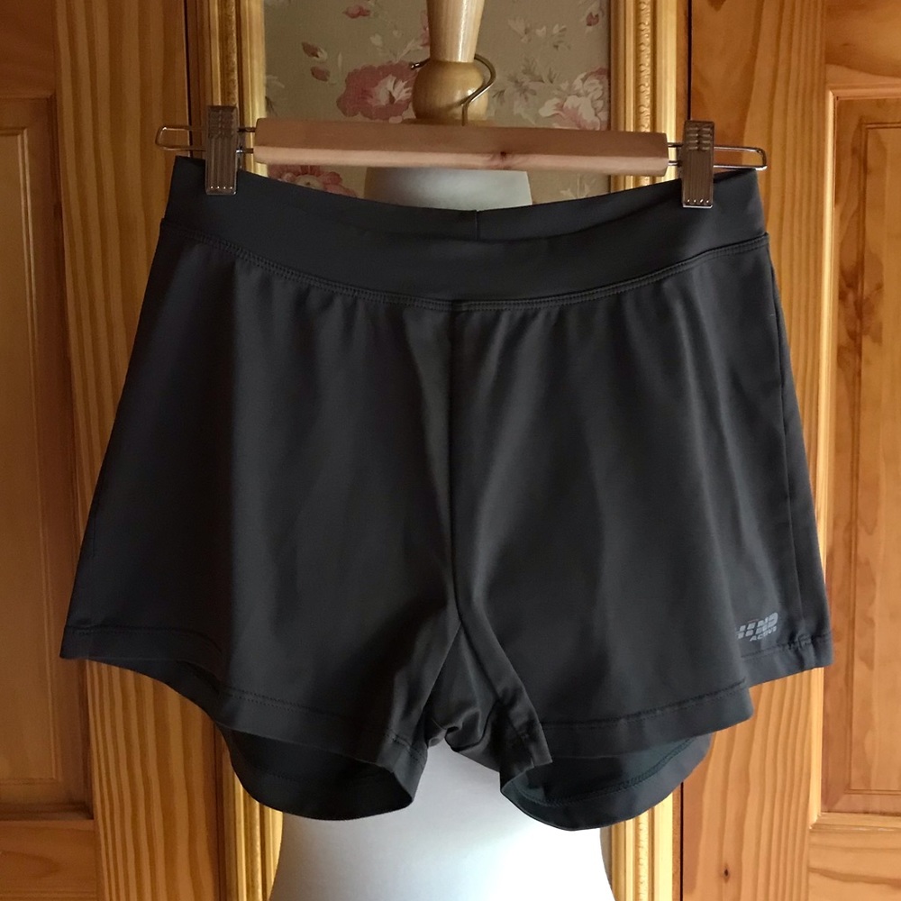 HIND WORKOUT SHORTS